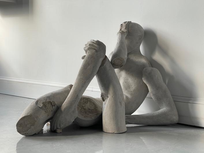 Installation view, Emil Alzamora, Reclining Man, 2024. Ethan Cohen Gallery at KuBe Art Center. Beacon, NY. Courtesy Ethan Cohen Gallery.