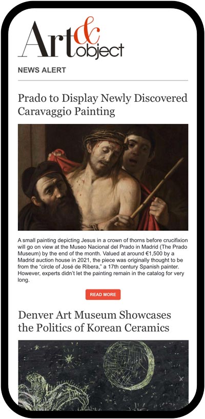 image of e-letter on iphone