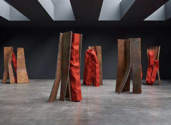 Installation view, Carol Bove: Chimes at Midnight, David Zwirner, New York, April 29 – June 19, 2021.