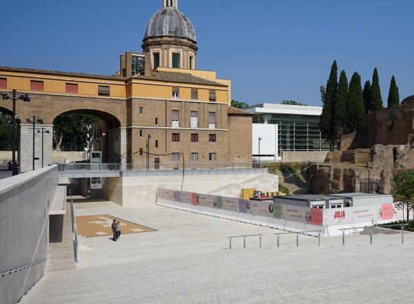 Piazza from the east, with the Mausoleum on the right