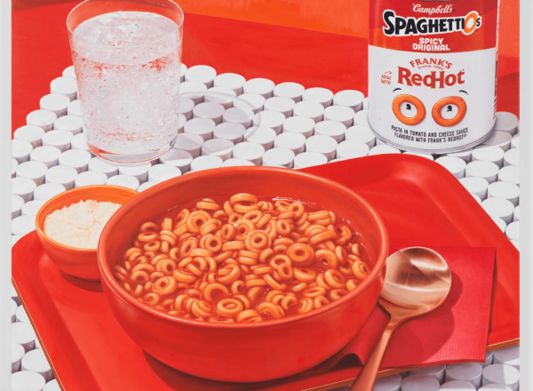 Jamian Juliano-Villani, Spaghettios, 2023. Oil on canvas. 73 x 83 1/2 inches (185.4 x 212.1 cm)